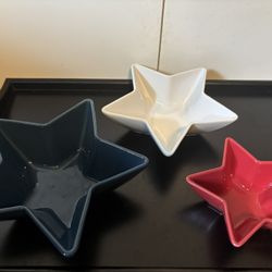 Set of 3 Ceramic Star Shaped Bowls 