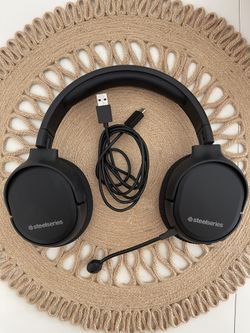 SteelSeries Arctis 1 Wireless Gaming Headset  