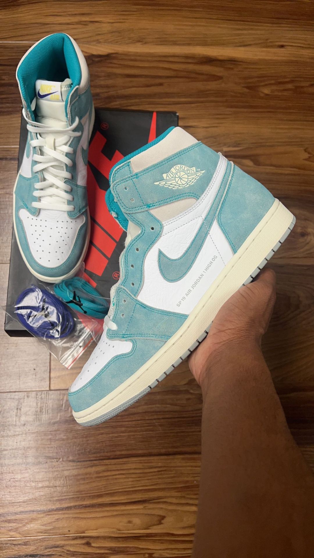 Jordan 1 Retro High “Turbo Green”