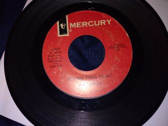 SMALL LOT OF 45 RPM RECORDS 