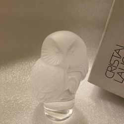 Rare Lalique Owl Paperweight Signed With Box 