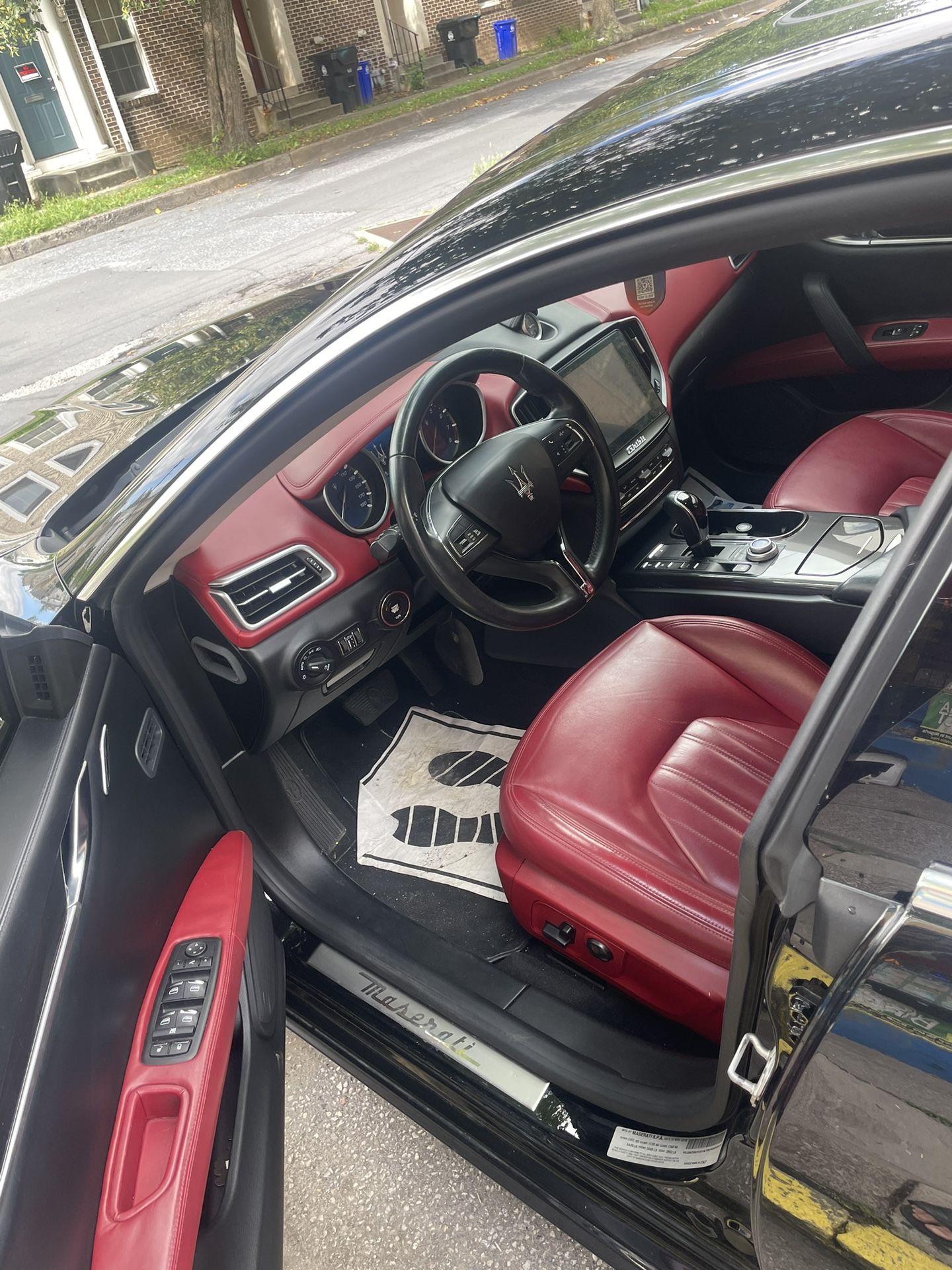 2017 Maserati Ghibli