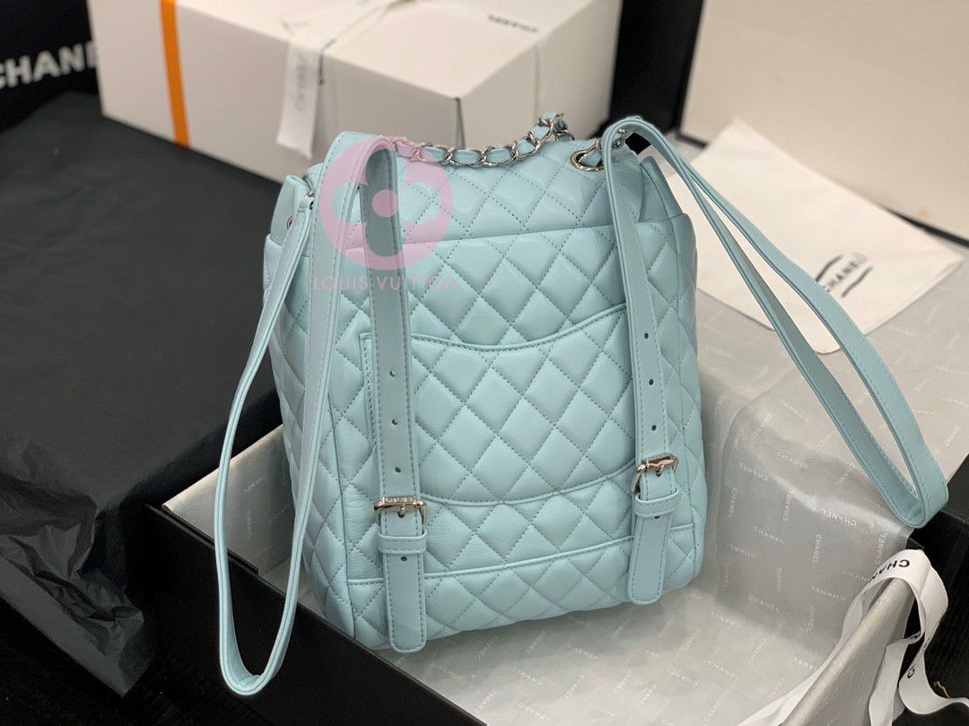 Chanel Backpack 91120 blue 25x20x10cm for Sale in Sienna Plant, TX - OfferUp