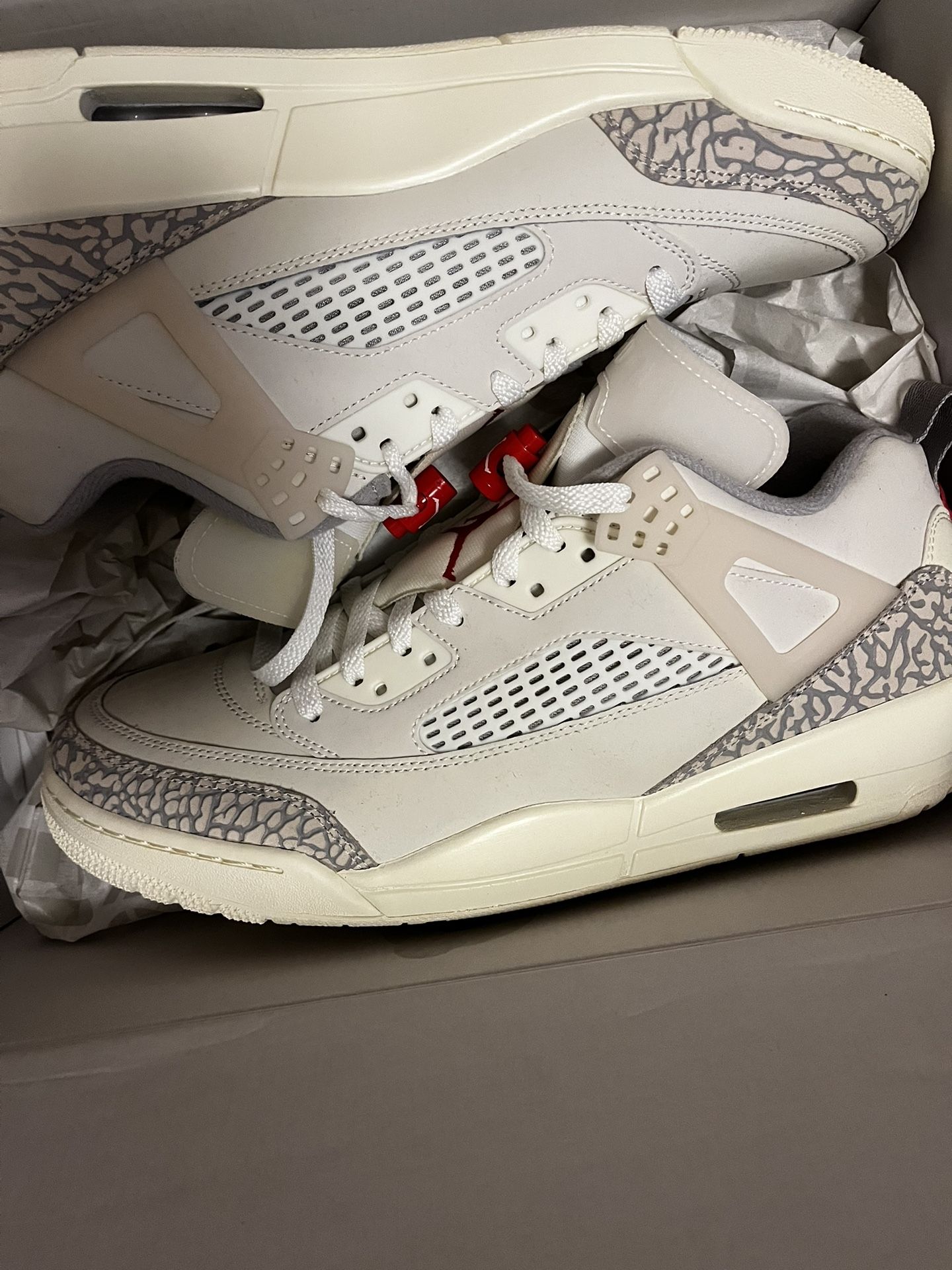 Air Jordan Spizike Low ‘Coconut Milk’