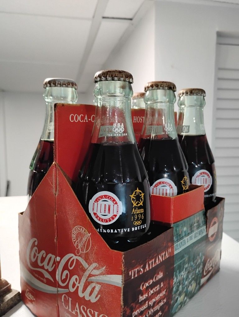 1996 Atlanta Olympics Commemorative Coke Collection 