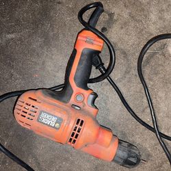 Black & Decker 5.2 Amp Power Drill With Cord