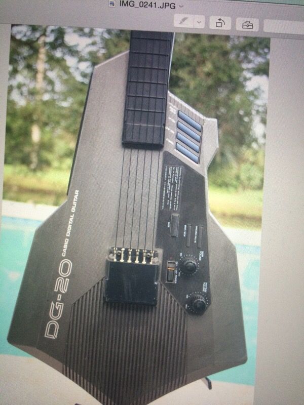 DG -20 casino digital guitar