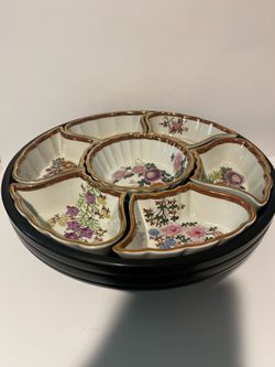 VINTAGE GENUINE KUTANI PORCELAIN SWEET MEAT SET PAINTED ON SWIVAL WOOD LACQUERED STAND