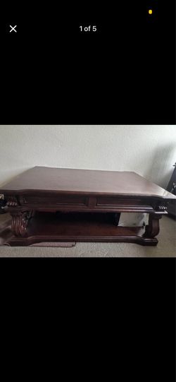 Coffee table set of 3