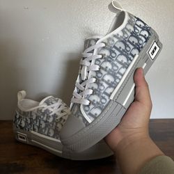 Dior B23 League Low-Top Sneaker New Size 42/9 with Damaged Box 