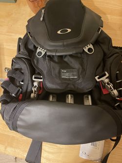 KITCHEN SINK BY OAKLEY