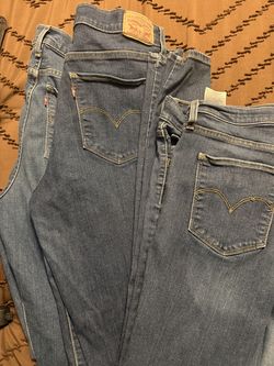 Womans levis