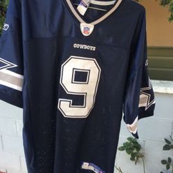 COWBOYS. JERSEY -rebook sz 54 brand new