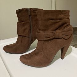 Brown Boots 