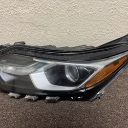 2018-2021 Chevrolet Equinox LH Driver Side Headlight OEM