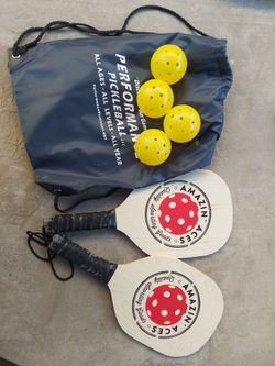 Amazin' Aces Pickleball Wood Paddes Rackets set - all levels, Includes 4 Pickleball Balls