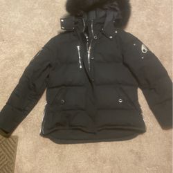 XL Moose Knuckles 