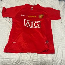 Manchester United 2008 final ronaldo jersey size small
