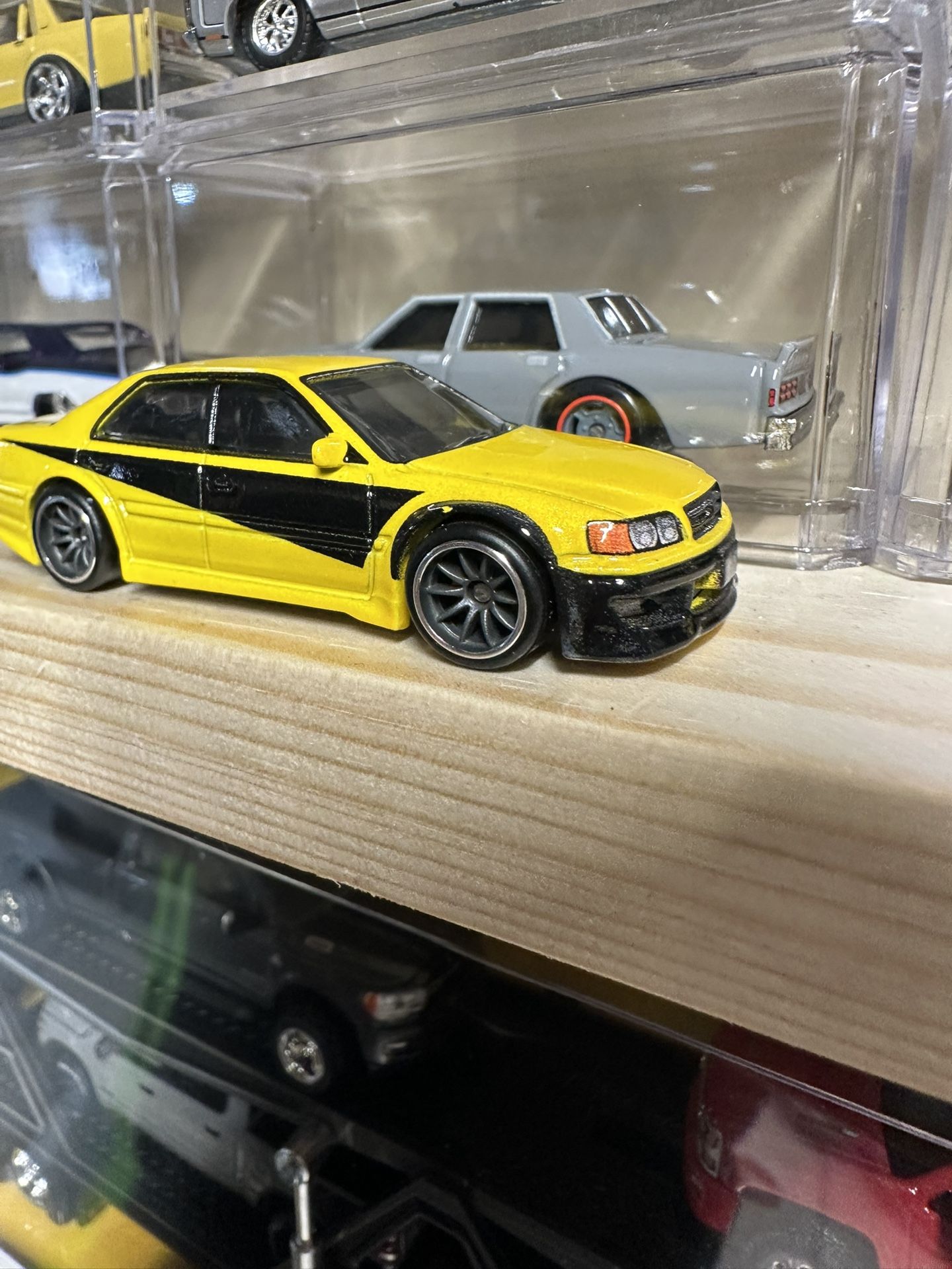 Scale 1/64 Toyota