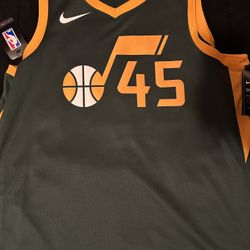 Donovan Mitchell Jersey