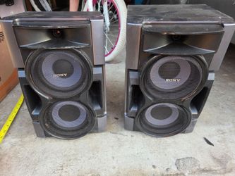 Sony SS-EC79 Vintage Bookshelf / Stereo Speakers Pair