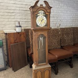 Grandfather Clock 