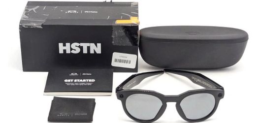 Oakley Meta - HSTN glasses - with Meta AI, Audio, Photo, Video Compatibility - Clear Lenses - Black