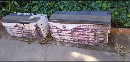 15+ bundles of roofing asphalt tiles