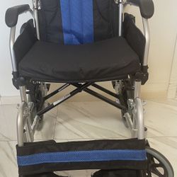 Folding Light Weight Aluminium Wheelchair