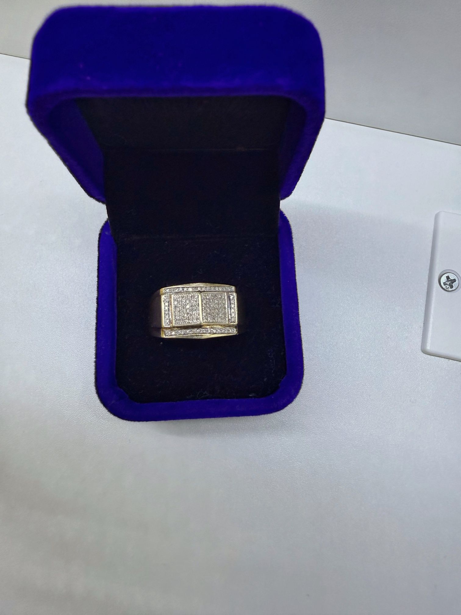 Men 10k Yellow Gold Ring With Real Diamonds