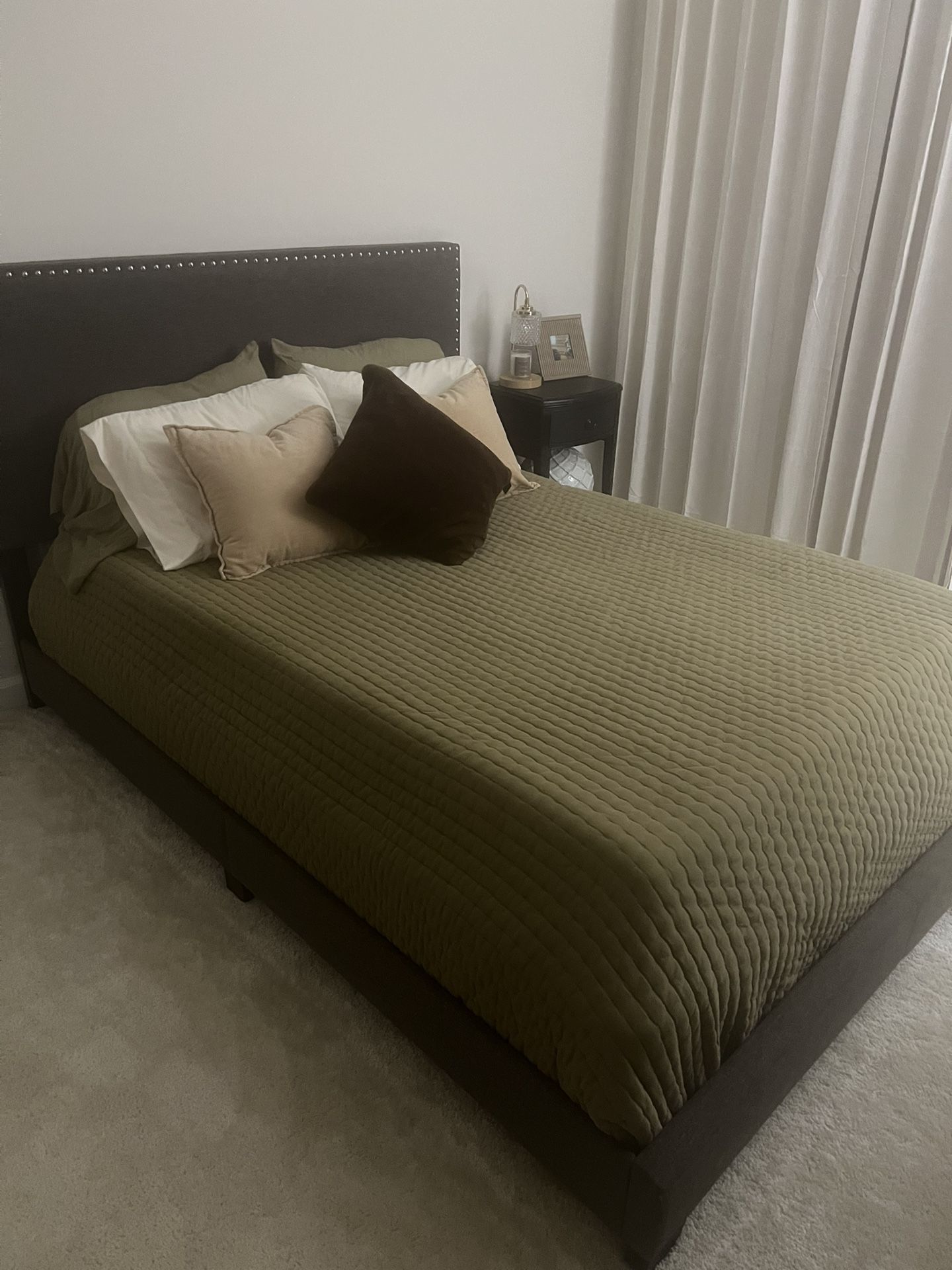 Full/Queen Upholstered Bed