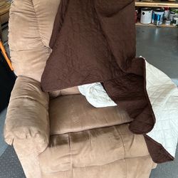 Recliner Chair With Cover
