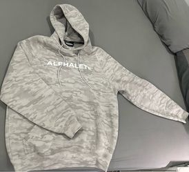 Alphalete hoodie