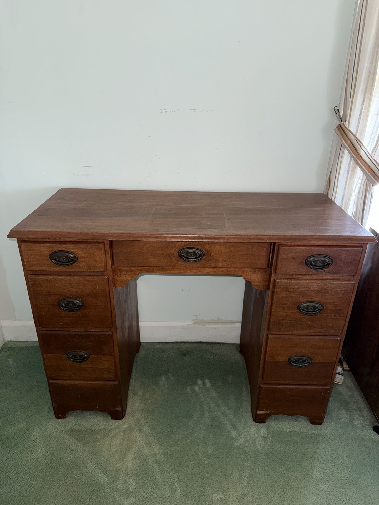 Desk 60$