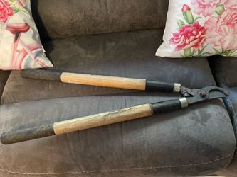 Older Set of CR-V Drop Forged Manual Loppers, Branch Cutters, or Pruning Shears - Good Condition