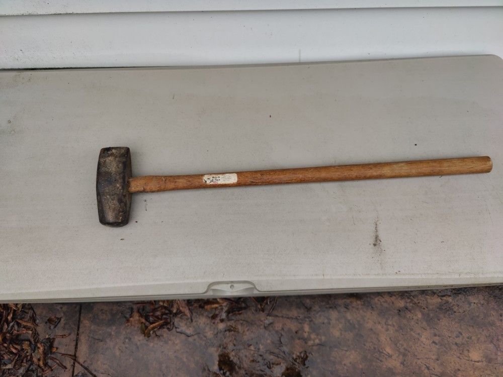 Wood Handled Sledge Hammer