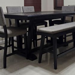 Dining Table Set