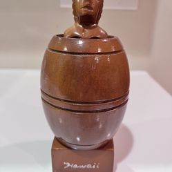 Vintage Hawaiian Wooden Tiki Barrel Souvenir Statue - Authentic Island Charm!