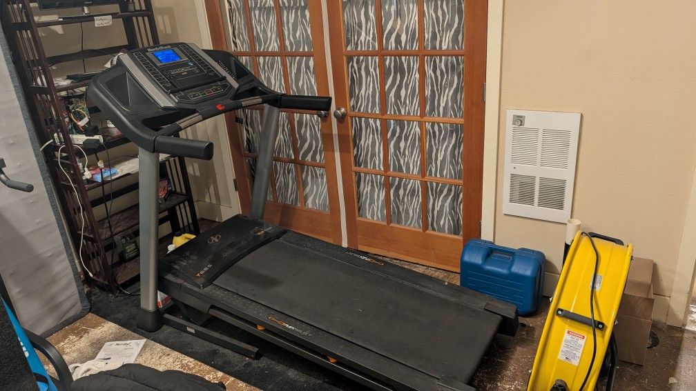 NordicTrack T 6.5s Treadmill