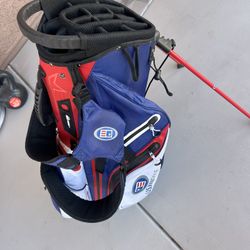 Top Of The Line Us Kids Golf Bag In Excellent New Condition See Photos Pocket Cooler Rain Cover Comes With It