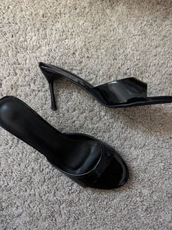 black heels (size 8 women)