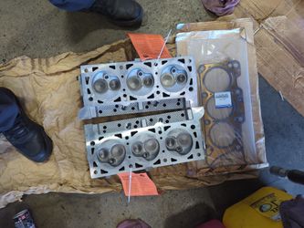 3.3 Dodge/Jeep/Chrysler Cylinder Heads