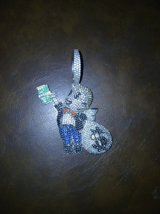 725 silver moisanite pendant