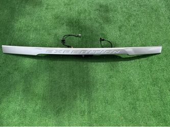Ford Expedition Liftgate Tailgate Trunk Lid Trim Molding Tapa De Maletero Moldura 2018 2019 2020 2021
