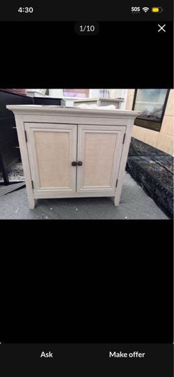 Royalcraft ZFK036 Accent Cabinet