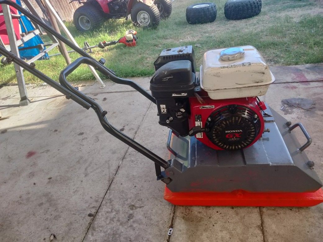 Honda Vibratory Plate
GX200