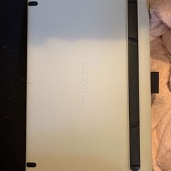 Walcom  One Drawing tablet