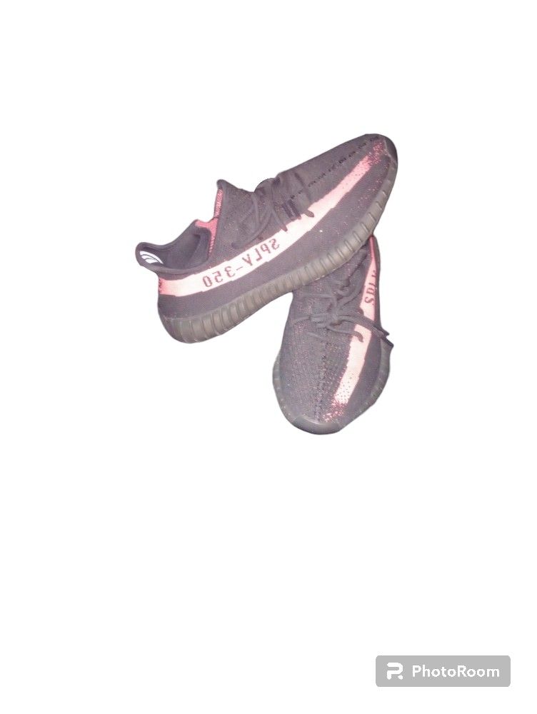Yeezy Boost 350 V2