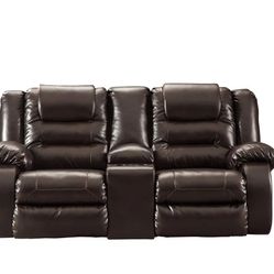 [SPECIAL] Vacherie Chocolate Reclining Loveseat with Console

