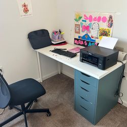 Office table and chair up for sale